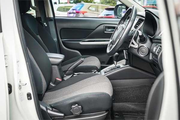 2021 Mitsubishi Triton GLS MR 4X4