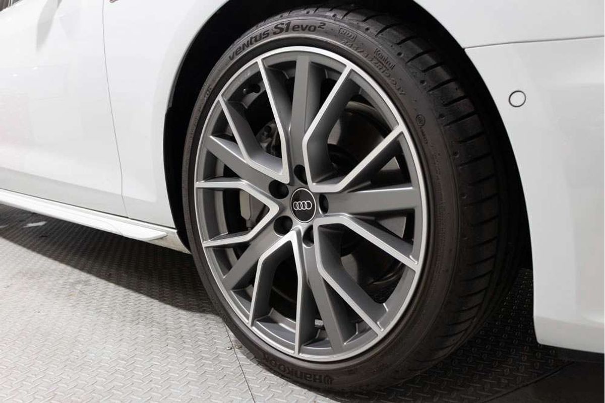 2024 Audi A4 45 TFSI S line B9