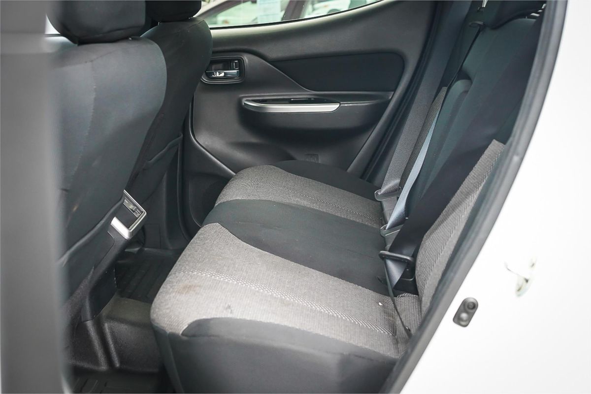 2021 Mitsubishi Triton GLS MR 4X4