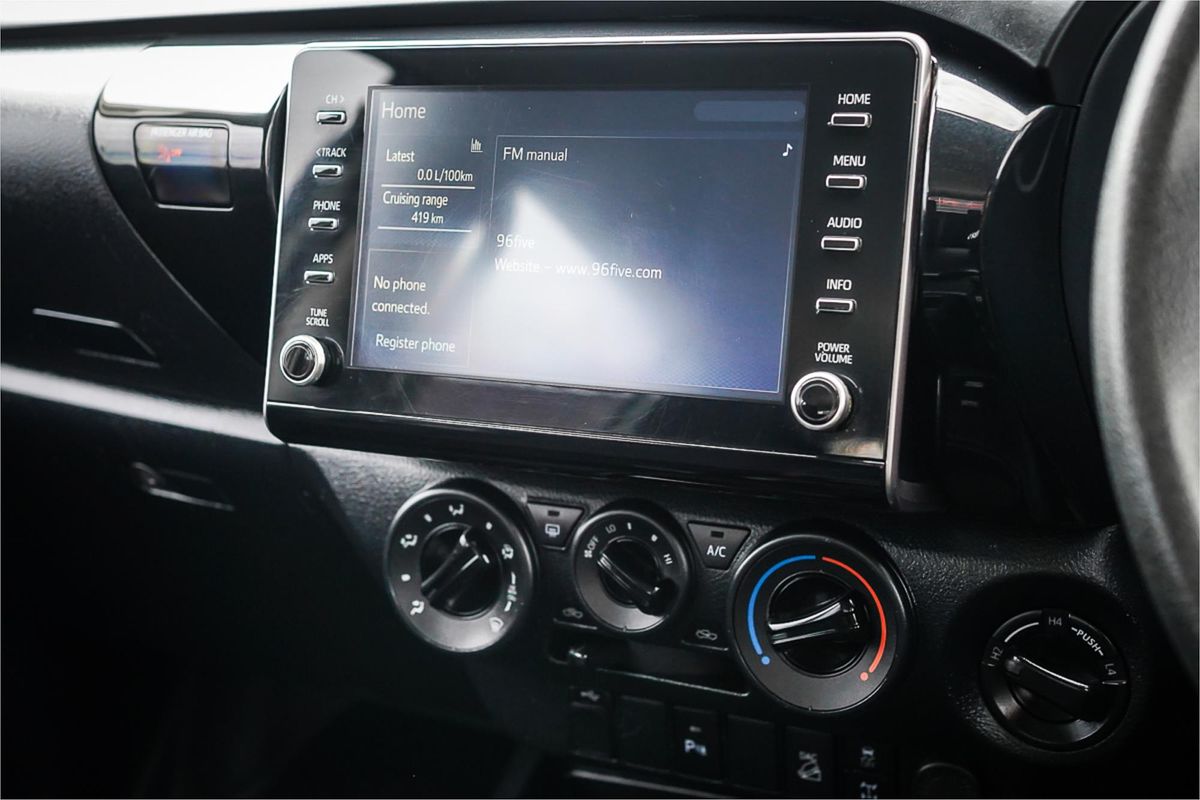 2021 Toyota Hilux SR GUN126R 4X4