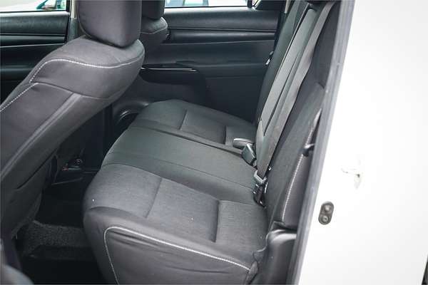 2021 Toyota Hilux SR GUN126R 4X4