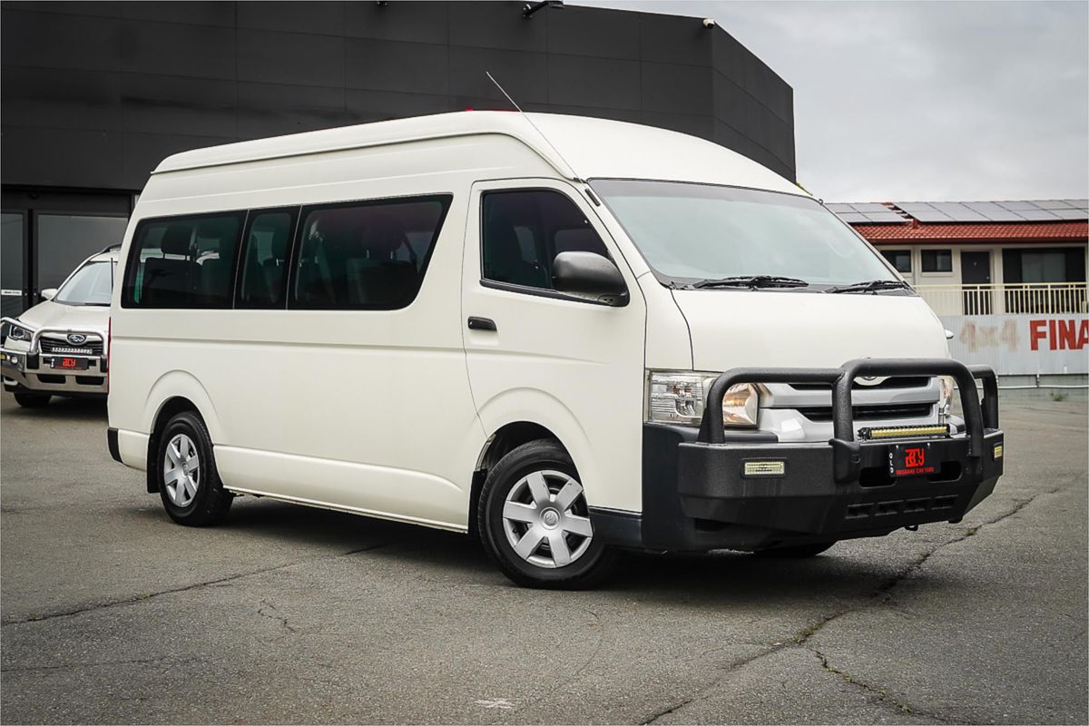 2018 Toyota Hiace Commuter KDH223R