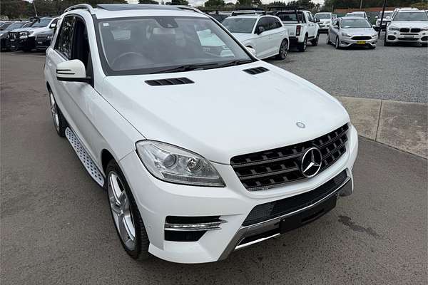 2015 Mercedes-Benz M-Class ML250 BlueTEC W166