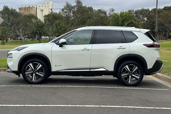 2025 Nissan X-TRAIL Ti-L e-POWER T33