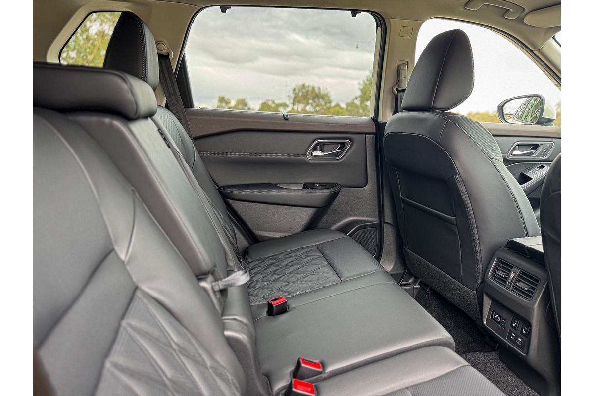 2025 Nissan X-TRAIL Ti-L e-POWER T33
