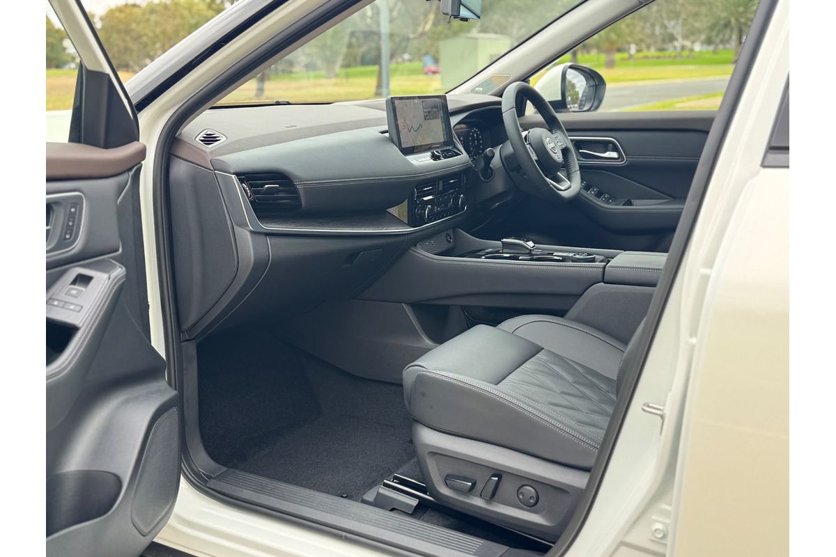 2025 Nissan X-TRAIL Ti-L e-POWER T33