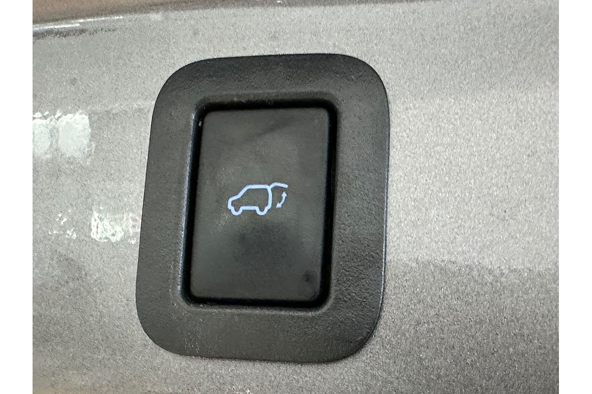 2016 Toyota Kluger Grande GSU55R