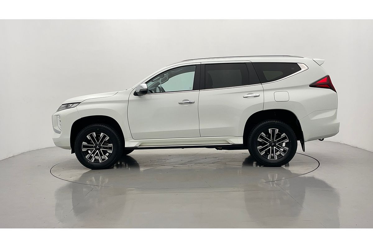 2022 Mitsubishi Pajero Sport GLS QF