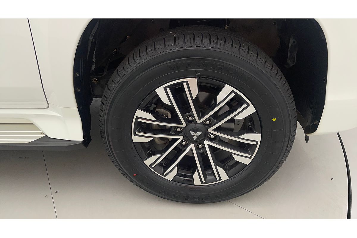 2022 Mitsubishi Pajero Sport GLS QF