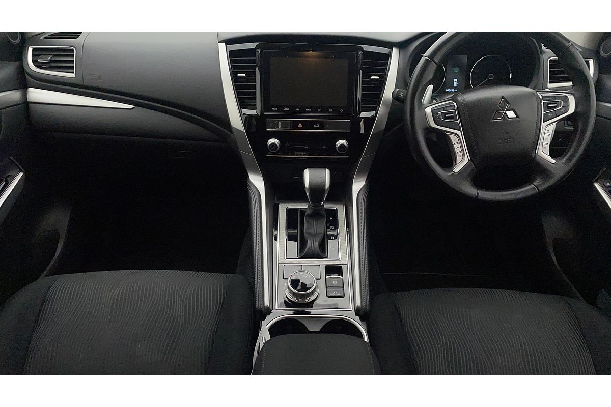 2022 Mitsubishi Pajero Sport GLS QF