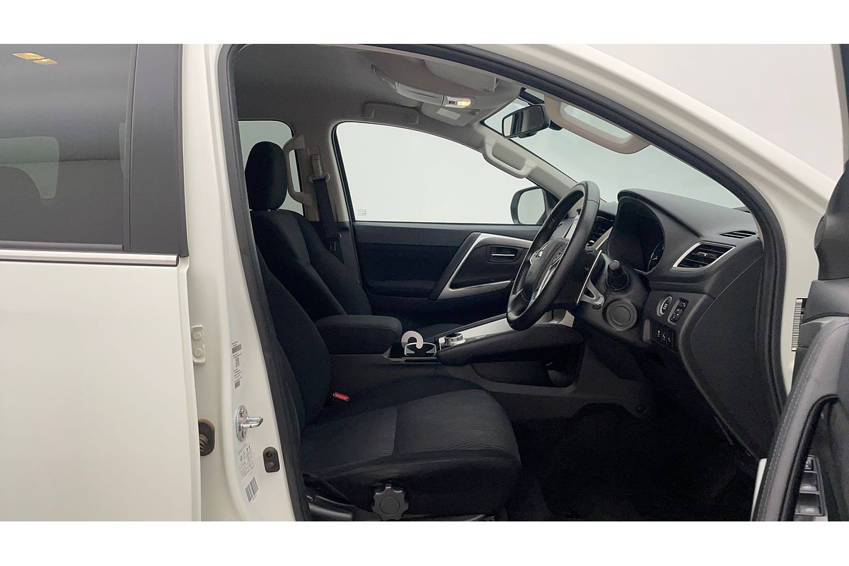 2022 Mitsubishi Pajero Sport GLS QF