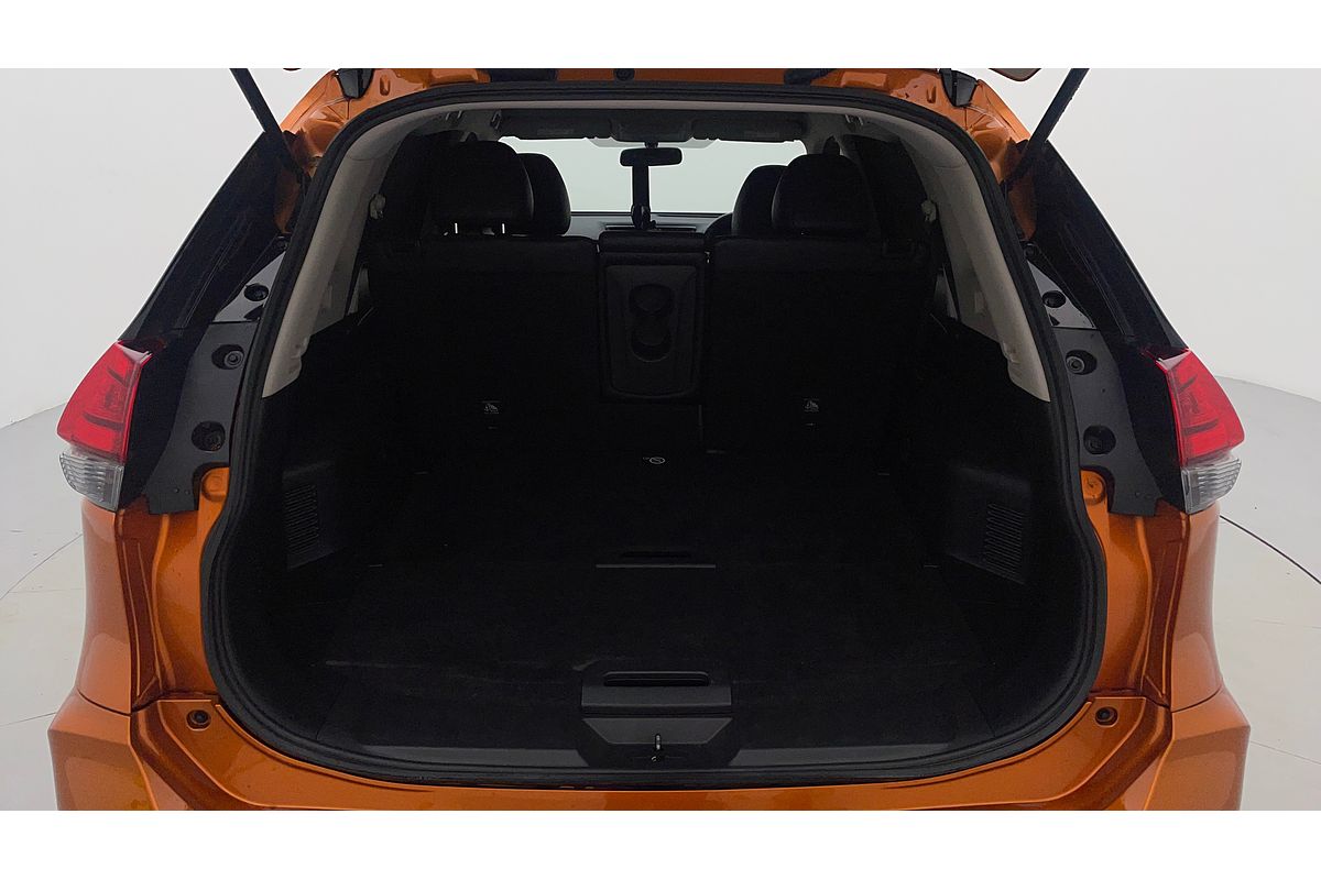2021 Nissan X-TRAIL ST-L T32