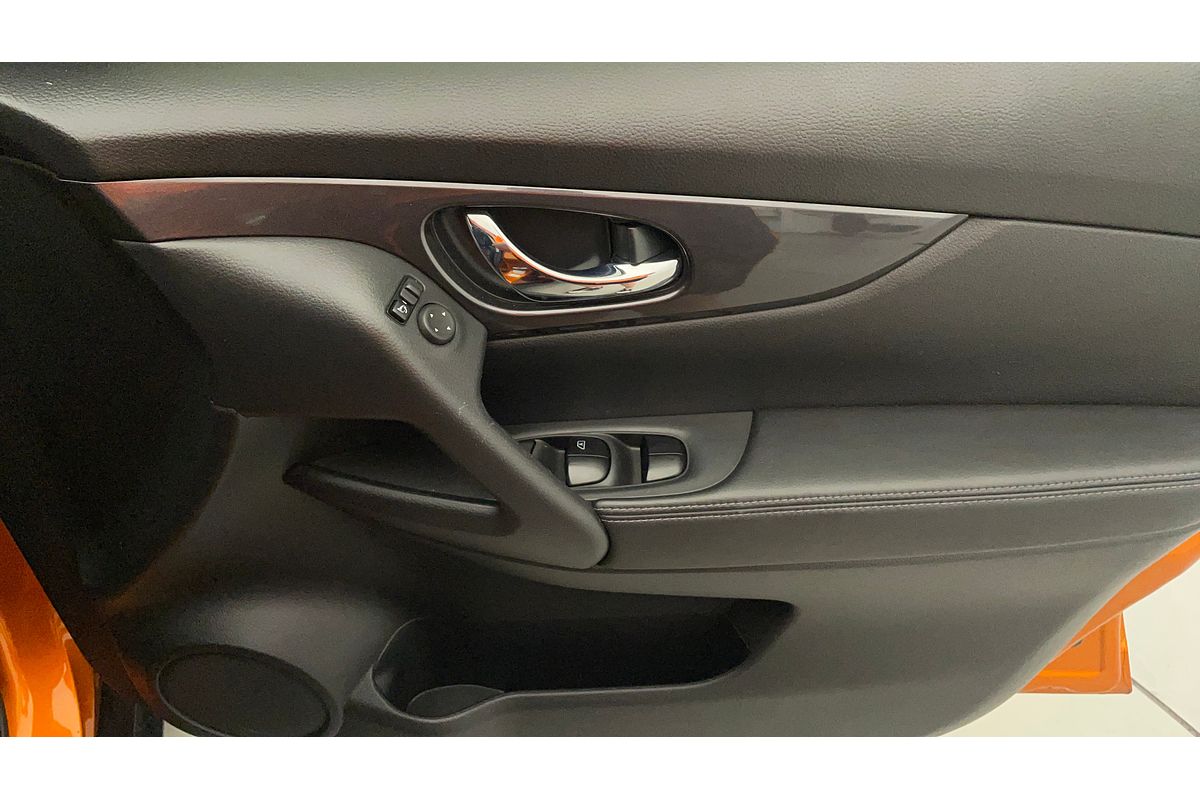 2021 Nissan X-TRAIL ST-L T32