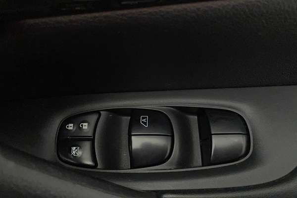 2021 Nissan X-TRAIL ST-L T32
