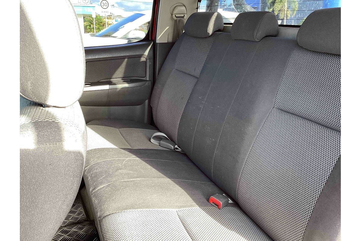 2013 Toyota Hilux SR5 KUN26R 4X4
