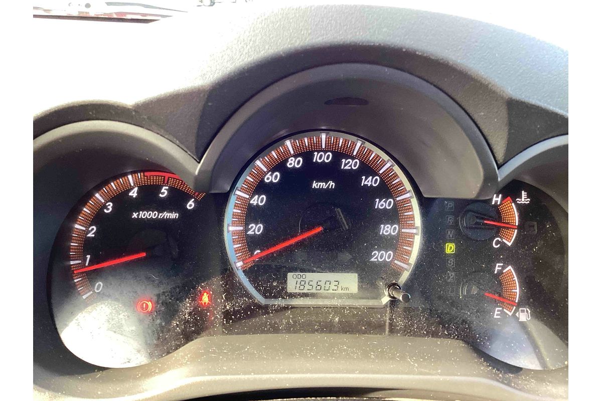 2013 Toyota Hilux SR5 KUN26R 4X4