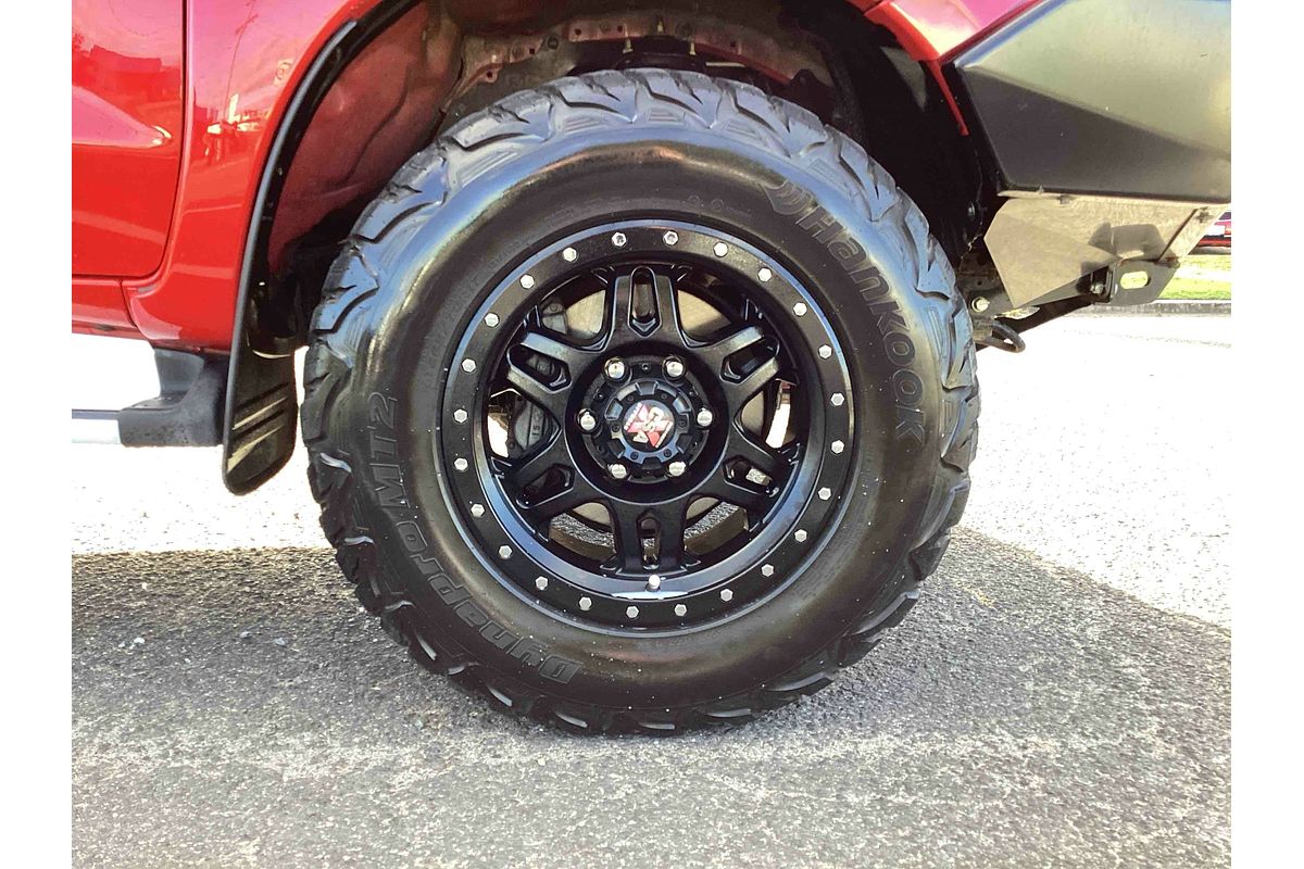 2013 Toyota Hilux SR5 KUN26R 4X4