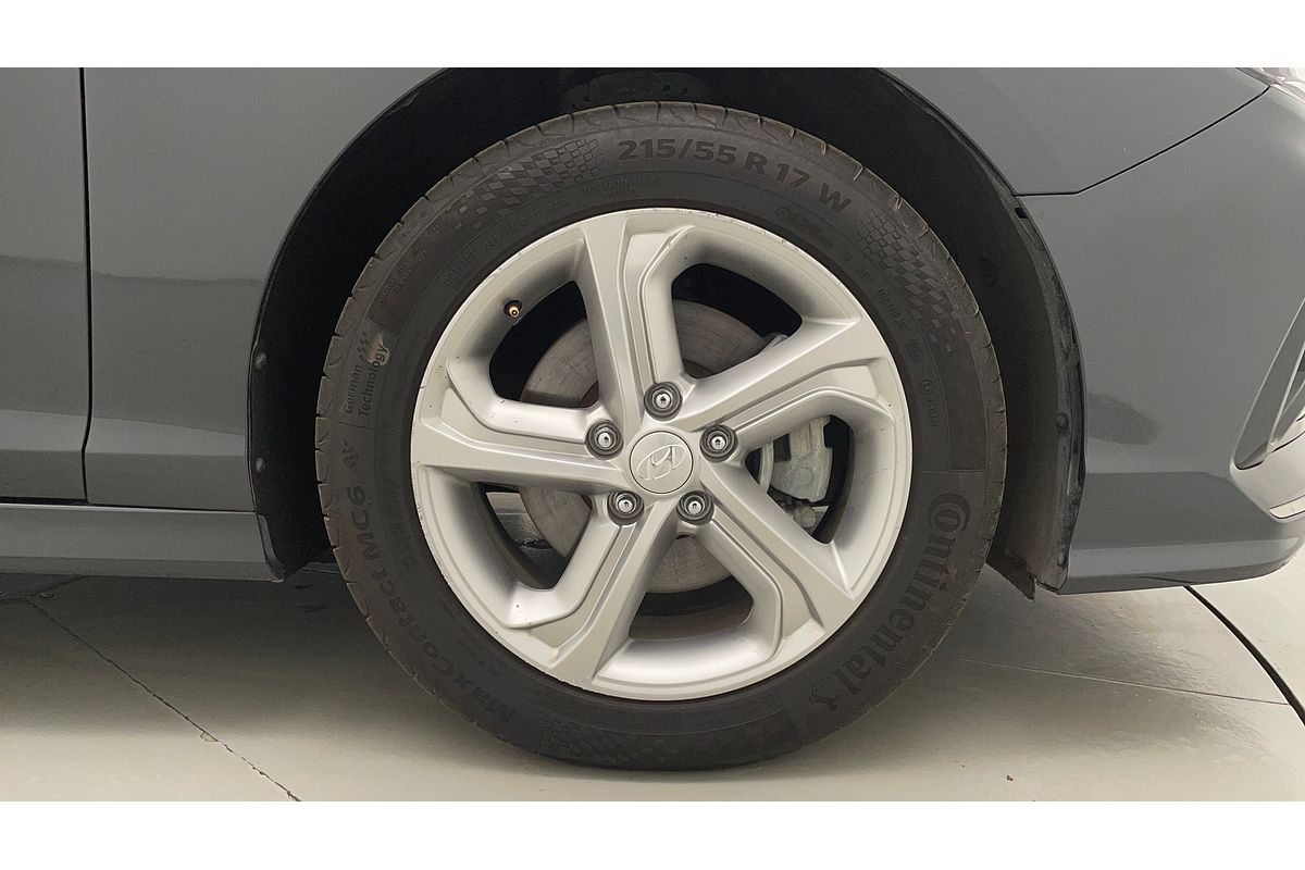 2018 Hyundai Sonata Active LF4