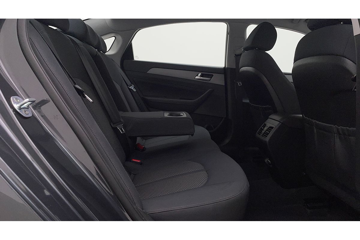 2018 Hyundai Sonata Active LF4