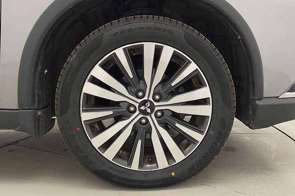 2019 Mitsubishi Outlander ES ADAS ZL