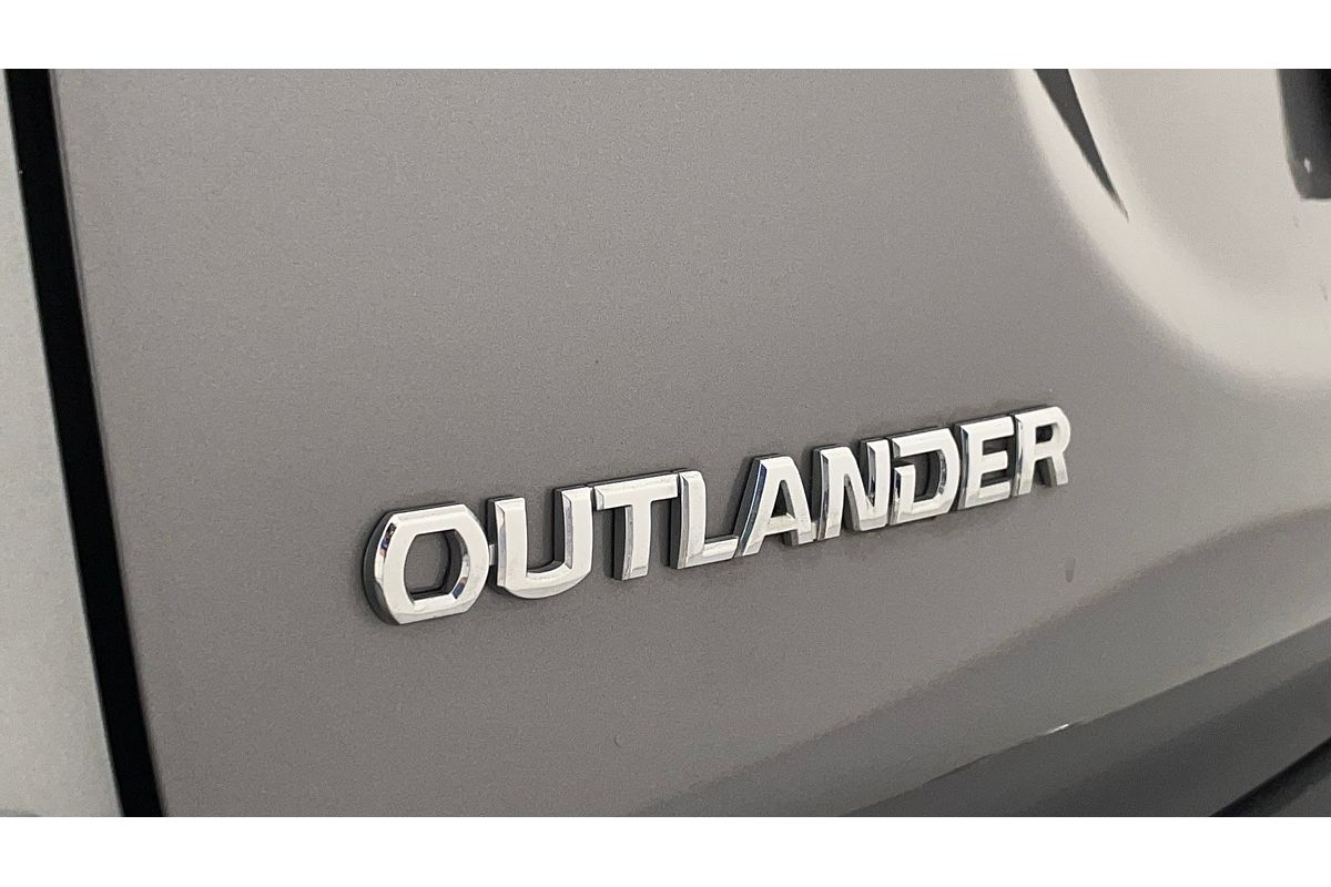 2019 Mitsubishi Outlander ES ADAS ZL