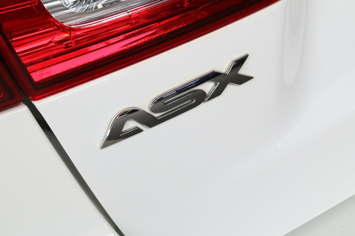 2018 Mitsubishi ASX ES XC