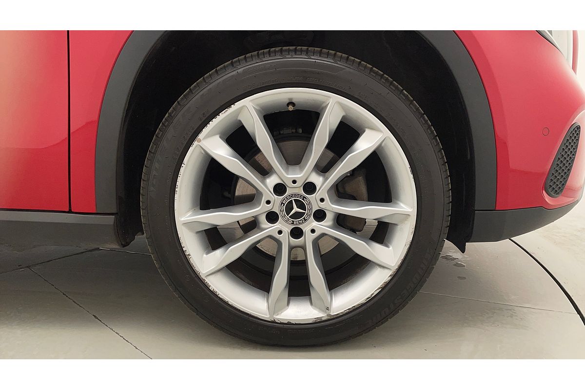 2019 Mercedes-Benz GLA-Class GLA180 X156