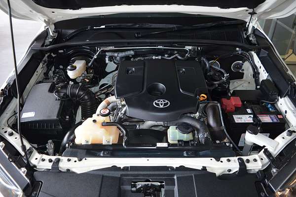 2021 Toyota Hilux SR GUN126R 4X4