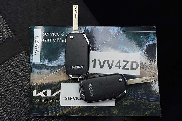 2022 Kia Sorento S MQ4