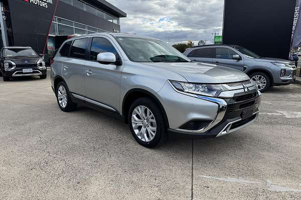 2021 Mitsubishi Outlander ES ZL