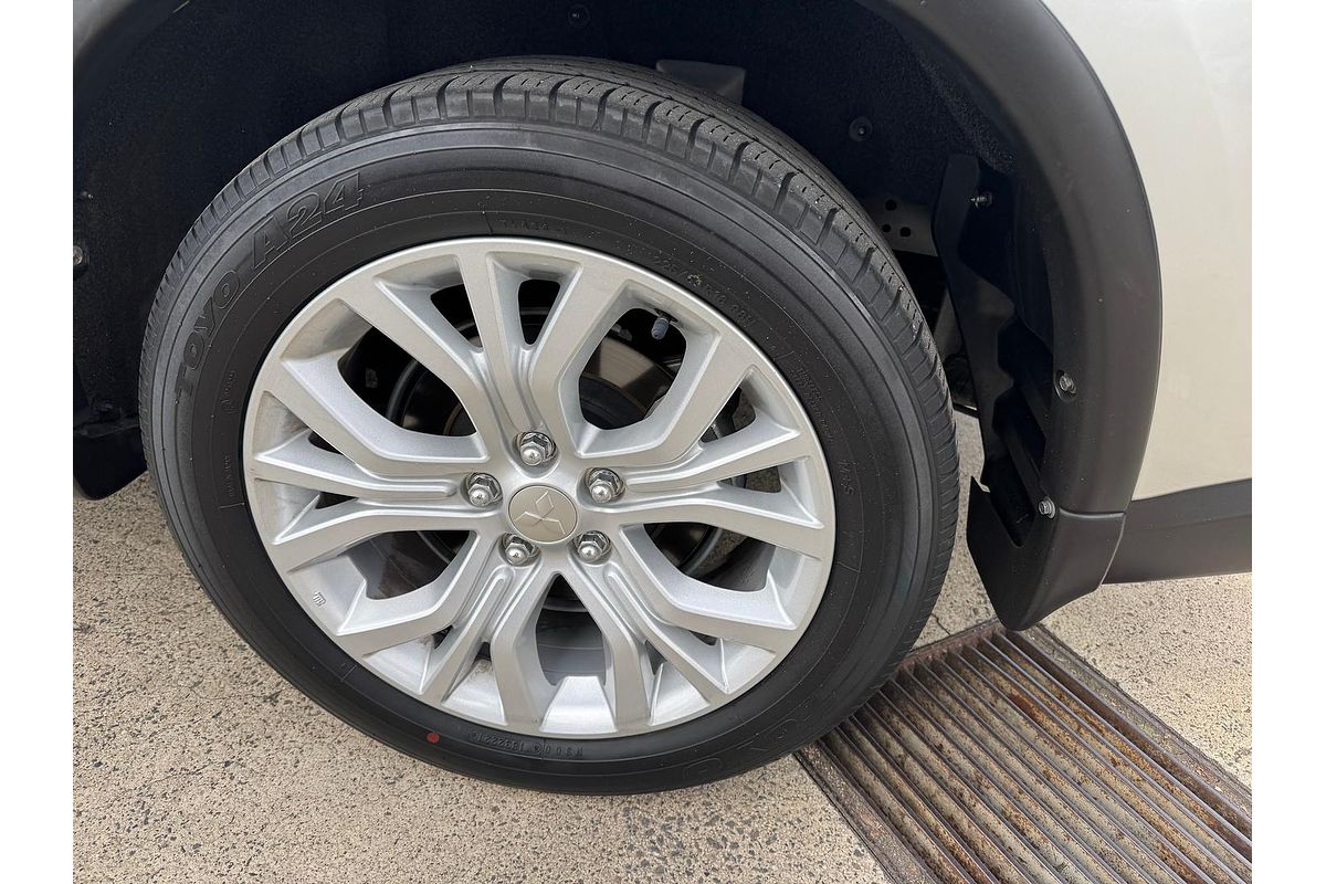 2021 Mitsubishi Outlander ES ZL