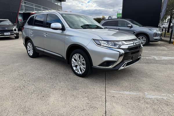 2021 Mitsubishi Outlander ES ZL