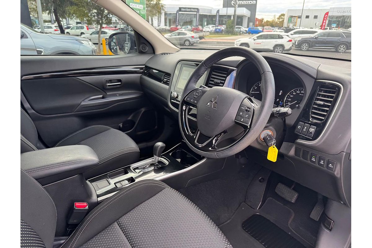 2021 Mitsubishi Outlander ES ZL