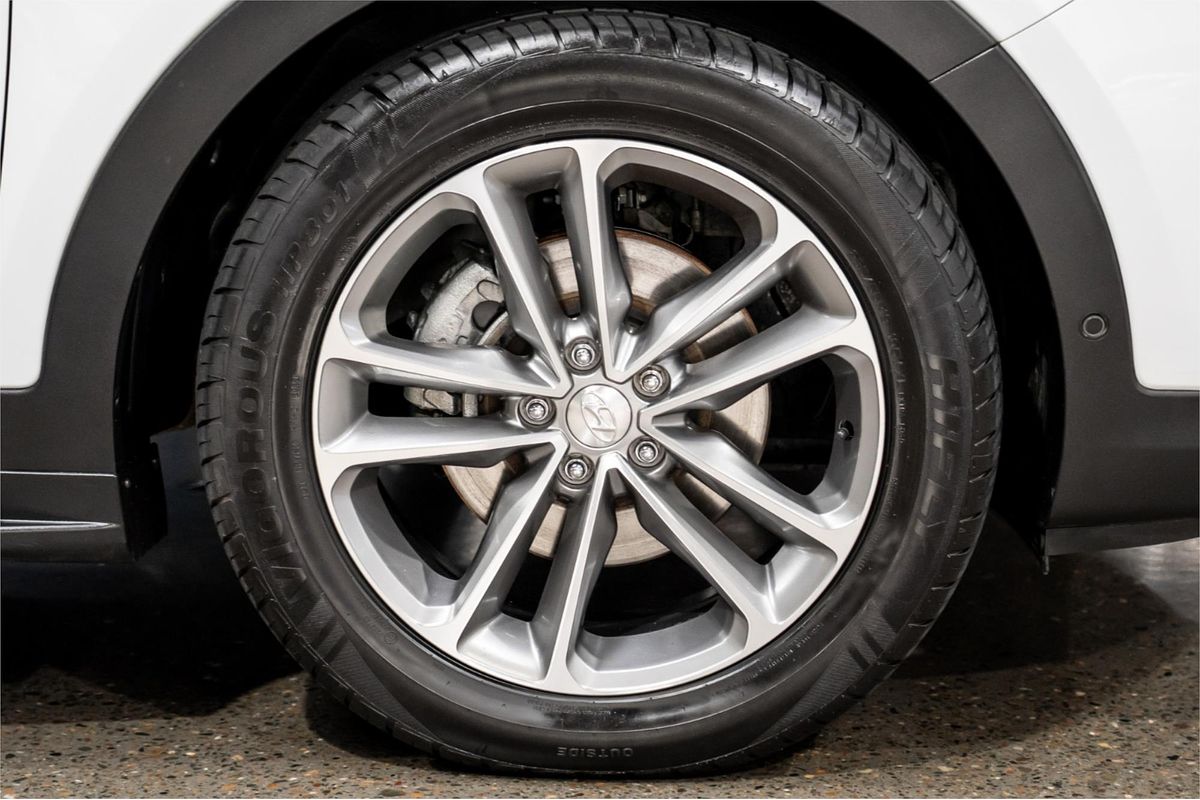 2016 Hyundai Santa Fe Highlander DM3 Series II