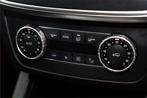 2013 Mercedes-Benz M-Class ML350 BlueTEC W166