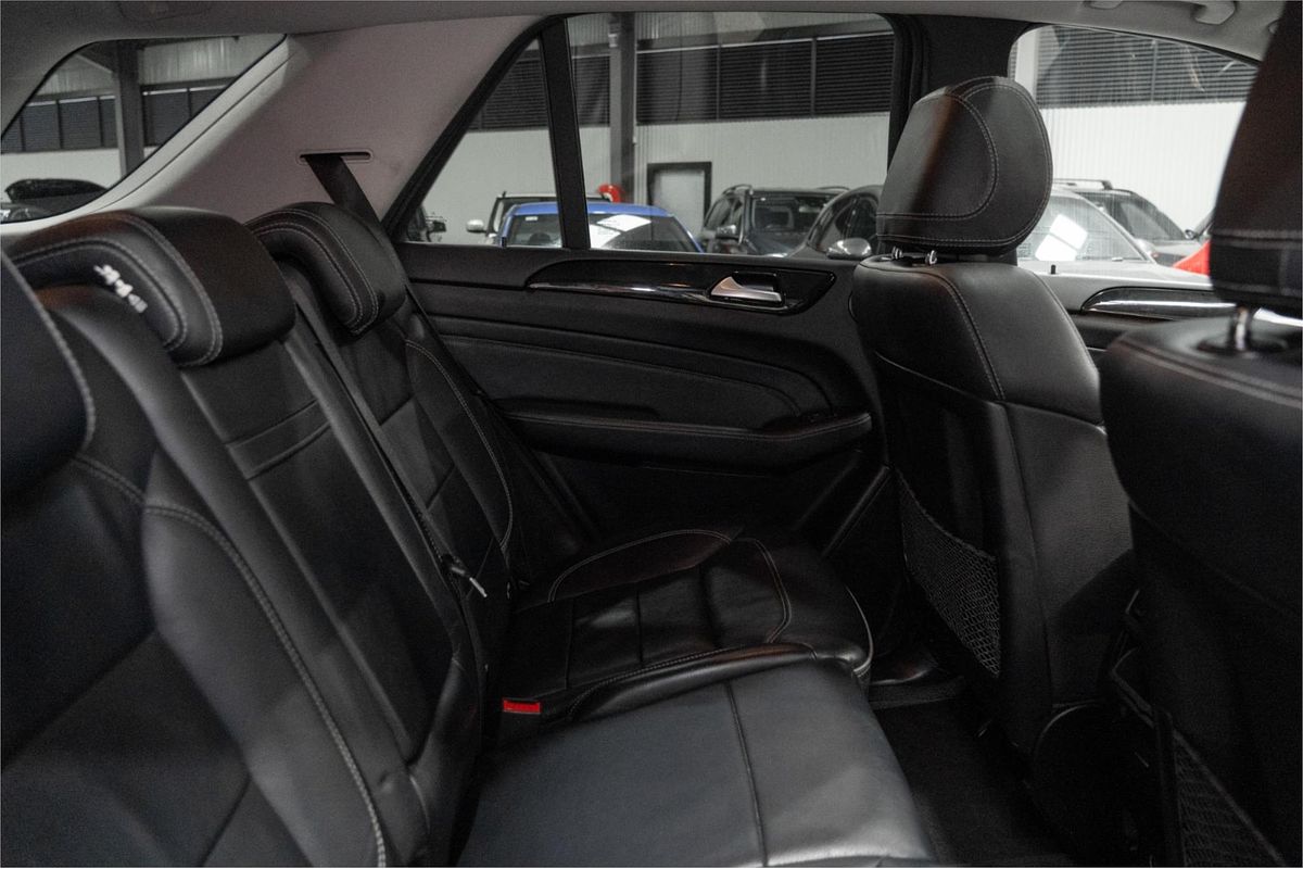 2013 Mercedes-Benz M-Class ML350 BlueTEC W166