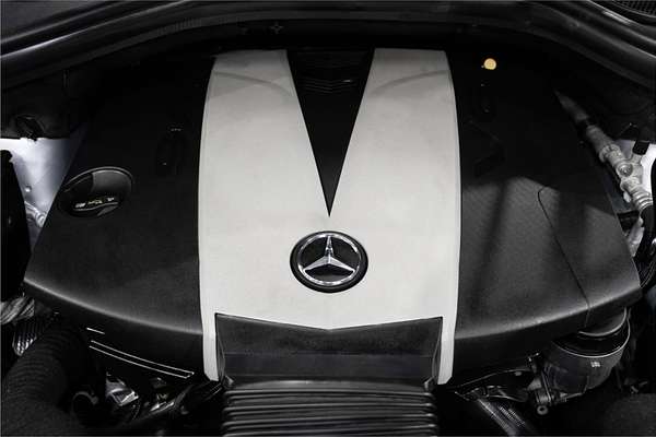 2013 Mercedes-Benz M-Class ML350 BlueTEC W166