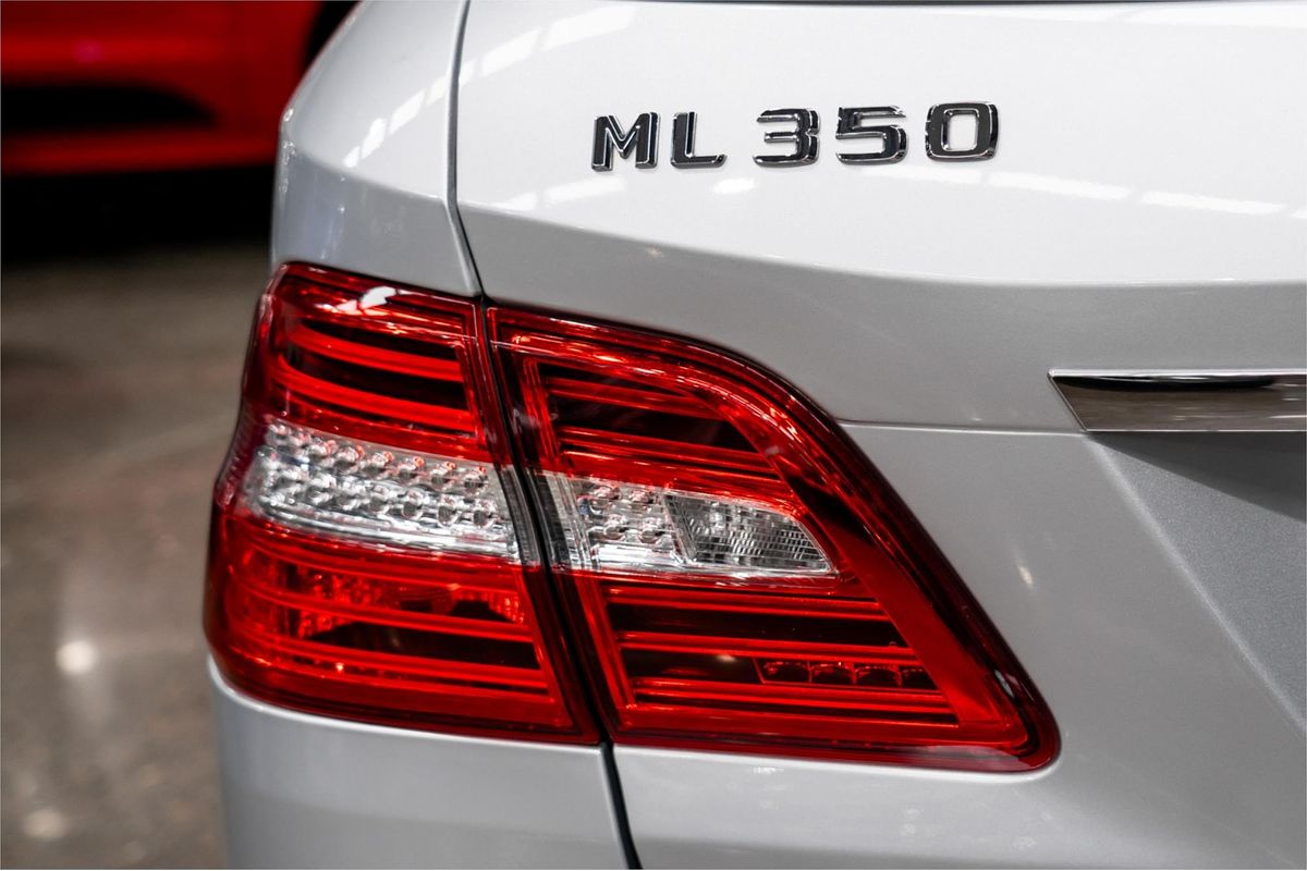 2013 Mercedes-Benz M-Class ML350 BlueTEC W166