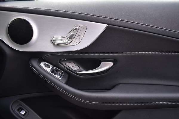 2022 Mercedes-Benz C-Class C200 C205