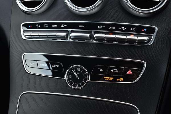 2022 Mercedes-Benz C-Class C200 C205