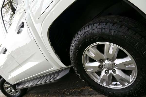 2024 Mitsubishi Triton GLX+ MV 4X4