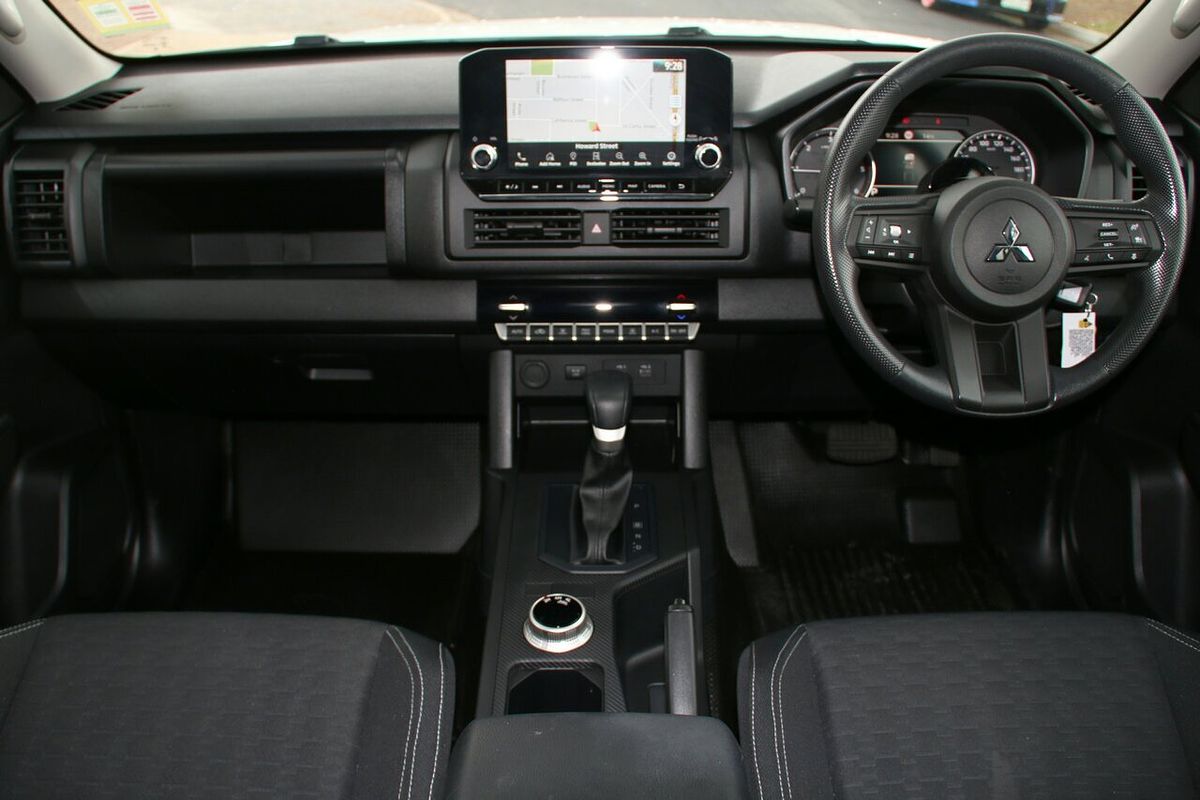 2024 Mitsubishi Triton GLX+ MV 4X4