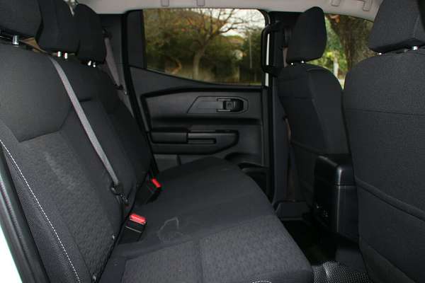 2024 Mitsubishi Triton GLX+ MV 4X4