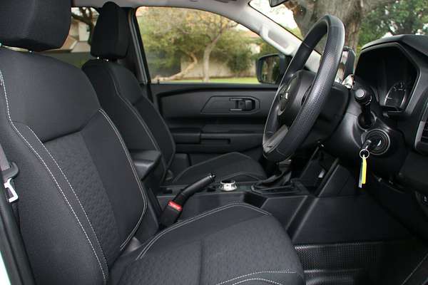 2024 Mitsubishi Triton GLX+ MV 4X4