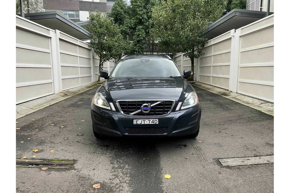 2012 Volvo XC60 T5 Teknik