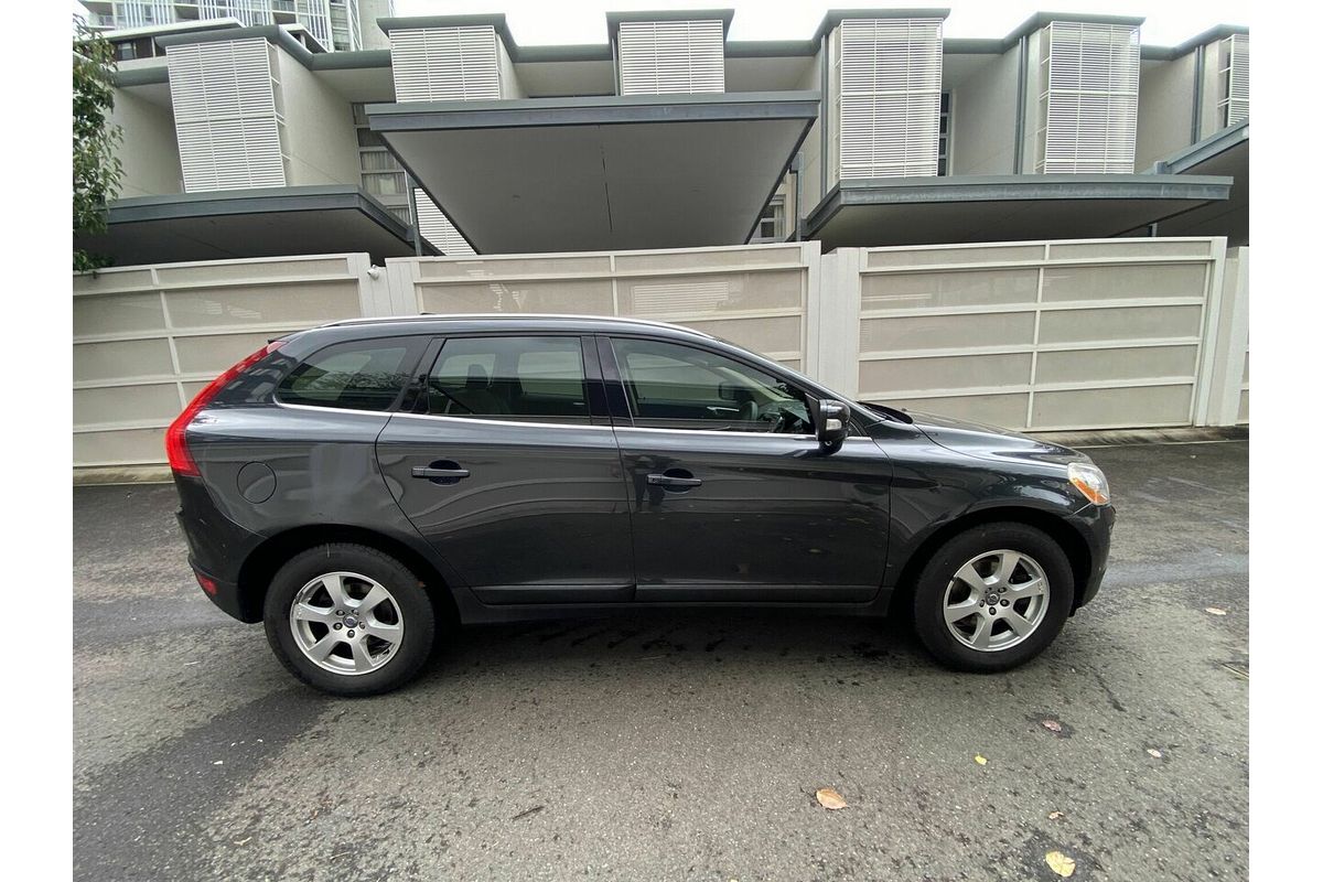 2012 Volvo XC60 T5 Teknik