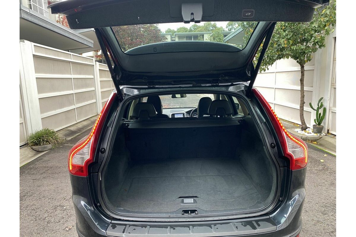 2012 Volvo XC60 T5 Teknik