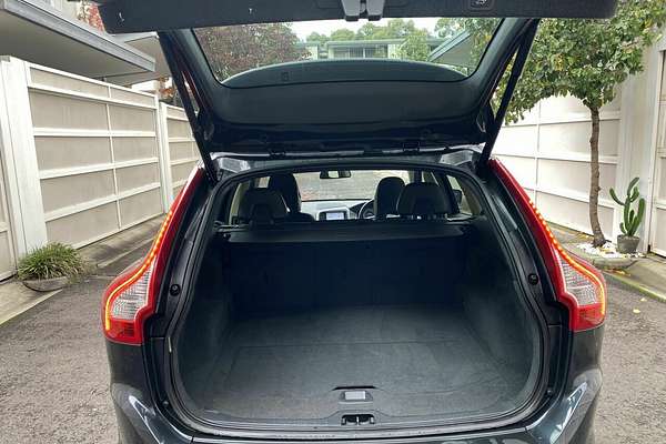 2012 Volvo XC60 T5 Teknik