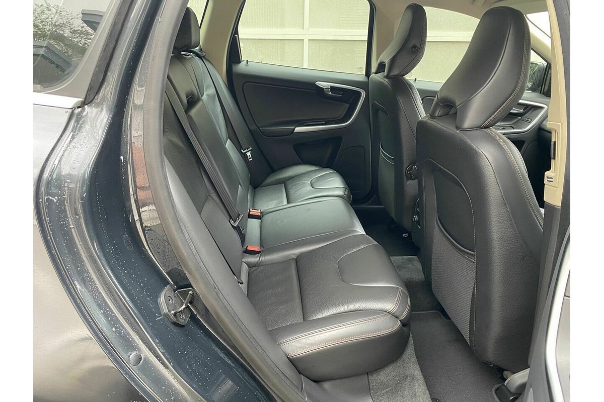 2012 Volvo XC60 T5 Teknik