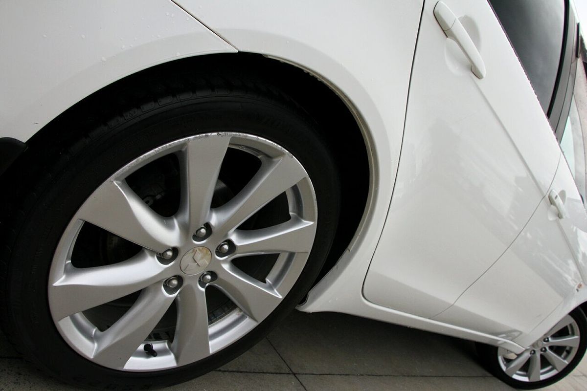 2012 Mitsubishi Lancer ES CJ